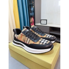 Burberry Low Shoes